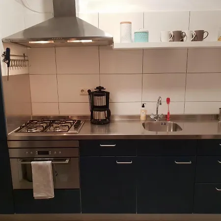 Sweet Apartment *