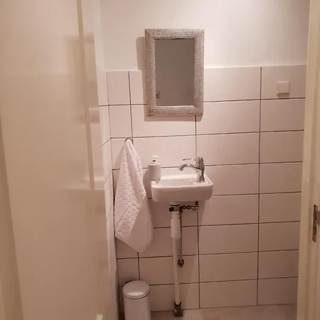 Sweet Apartment *